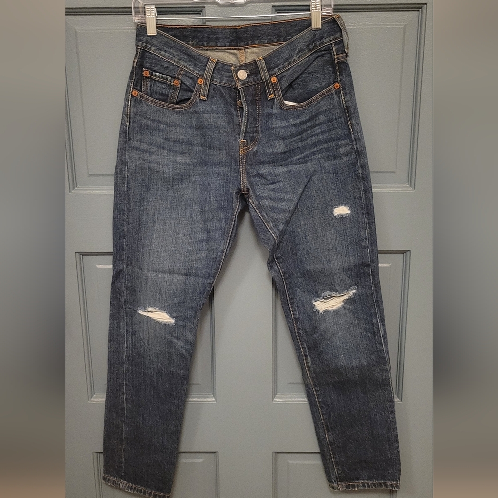 Womens 501 Levis Marked A Size 24